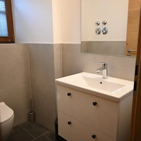 Nicky And Apartment *