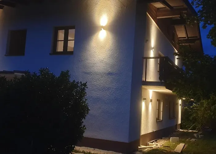 アパート Nicky And