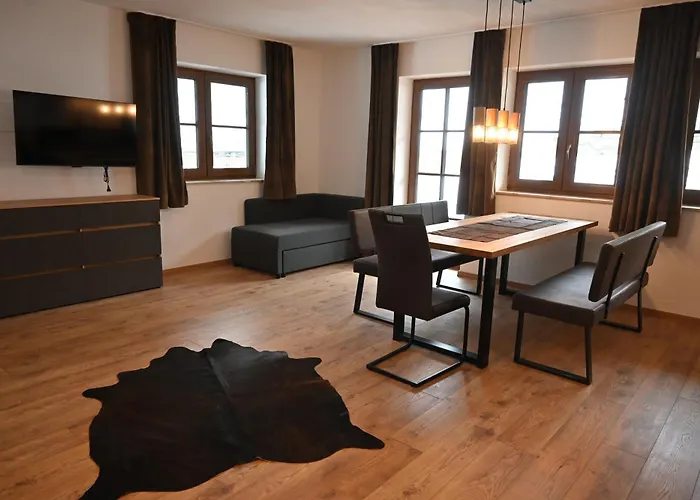 Nicky And * ニーデラウ