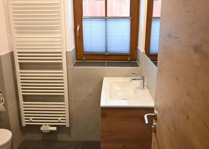 Nicky And * ニーデラウ