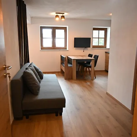 Nicky And Apartmán Niederau